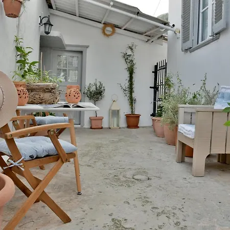 Grandmas Holiday home Hydra (Saronic Islands)